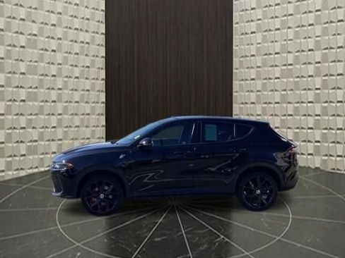 Certified 2023 Dodge Hornet GT w/ Track Pack AWD/4WD image 9