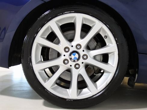 Used 2012 BMW 135i Convertible image 71