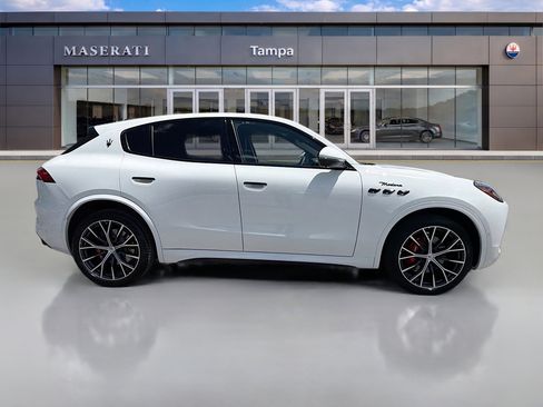 New 2026 Maserati Grecale Modena AWD/4WD image 2