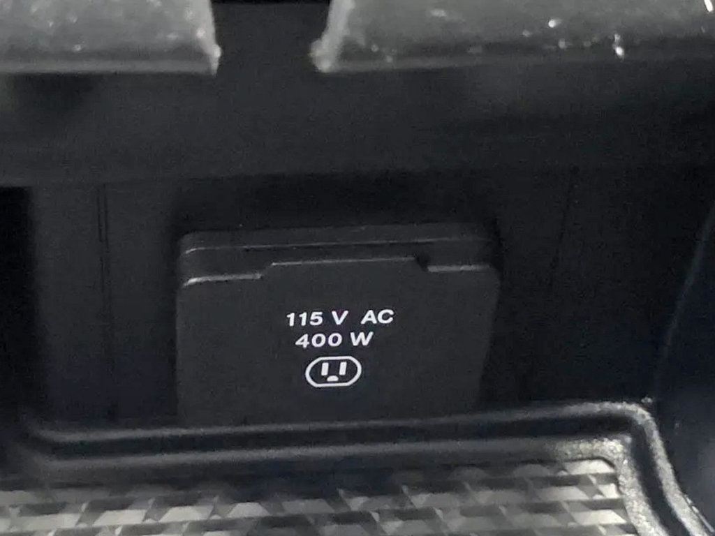 Used 2019 RAM 1500 Rebel w/ Level 1 Equipment Group AWD/4WD image 30
