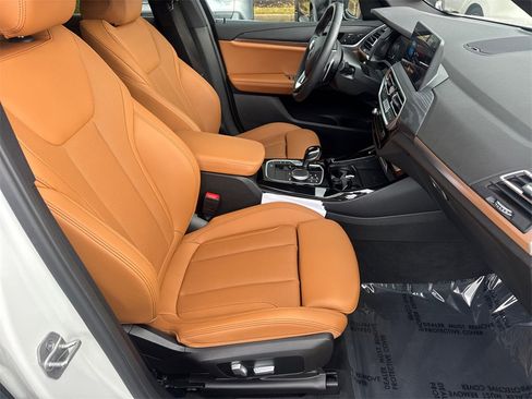Used 2023 BMW X3 sDrive30i w/ Premium Package image 13