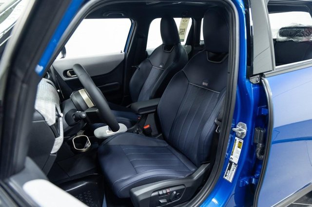 New 2027 MINI Cooper 4-Door Hardtop FWD image 19
