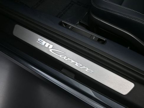 Certified 2025 Porsche 911 Carrera RWD image 24