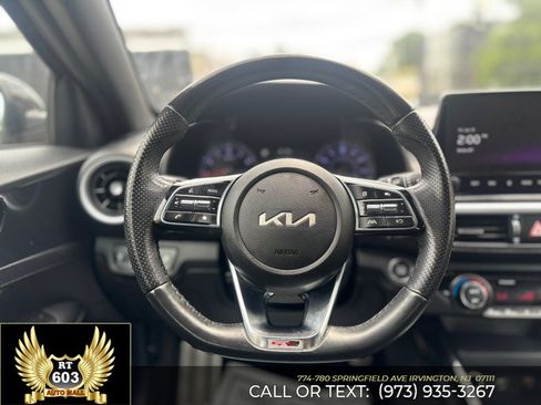 Used 2023 Kia Forte GT-Line FWD image 13