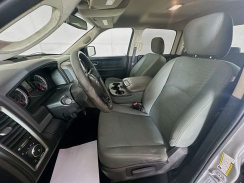 Used 2016 RAM 1500 Express image 20