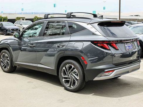 New 2026 Hyundai Tucson SEL Plus FWD image 4