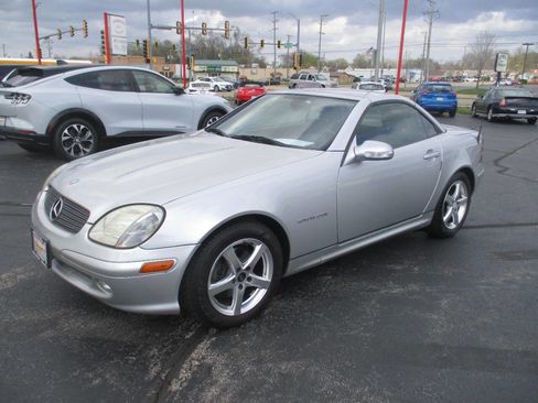 Used 2004 Mercedes-Benz SLK 230 image 29