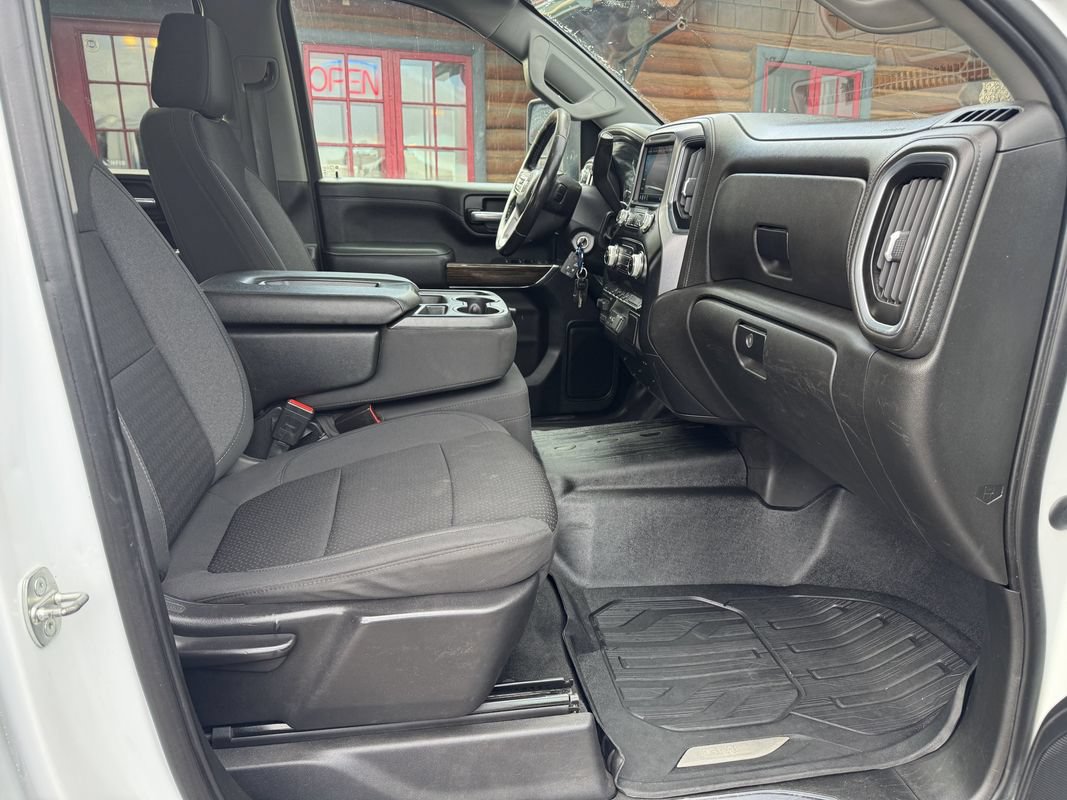 Used 2021 GMC Sierra 3500 SLE AWD/4WD image 11