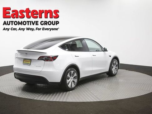 Used 2023 Tesla Model Y Long Range AWD/4WD image 35
