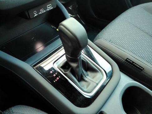 Used 2025 Subaru Forester Premium AWD/4WD image 45