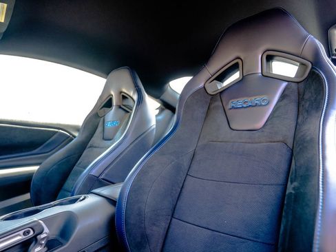 Used 2025 Ford Mustang Dark Horse RWD image 6