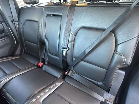 Certified 2025 Ford Bronco Badlands image 24