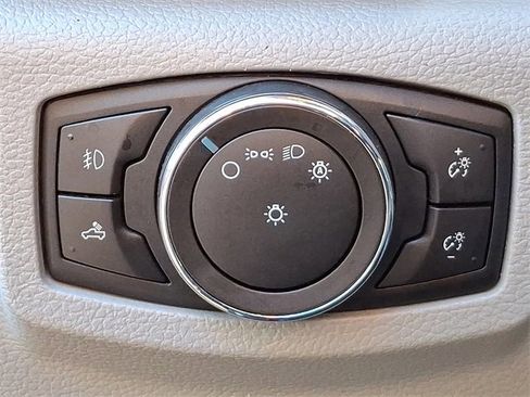 Used 2022 Ford F450 Limited w/ FX4 Off-Road Package image 24