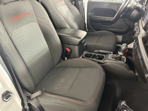 Used 2021 Jeep Wrangler Unlimited Rubicon AWD/4WD image 24