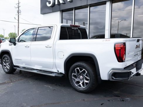 New 2026 GMC Sierra 1500 SLT w/ SLT Premium Plus Package AWD/4WD image 3
