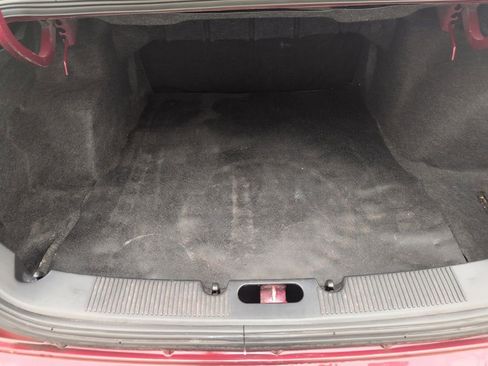 Used 2005 Ford Taurus SE FWD image 27