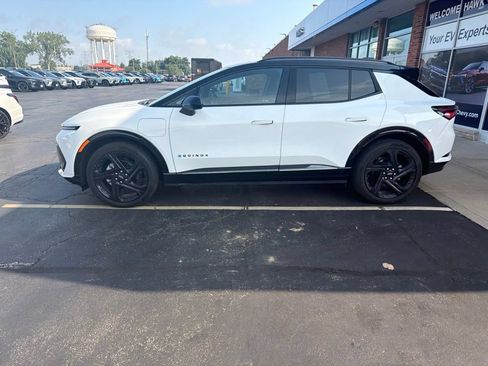 Used 2024 Chevrolet Equinox EV RS FWD image 1