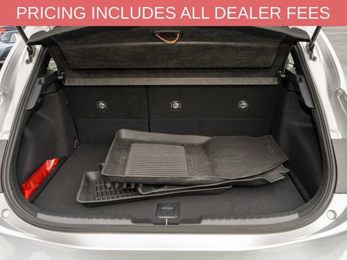 Used 2026 Toyota Corolla SE FWD image 5
