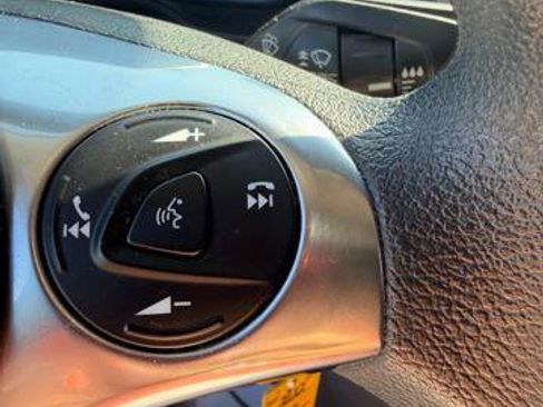 Used 2022 Ford Transit Connect XLT FWD image 12