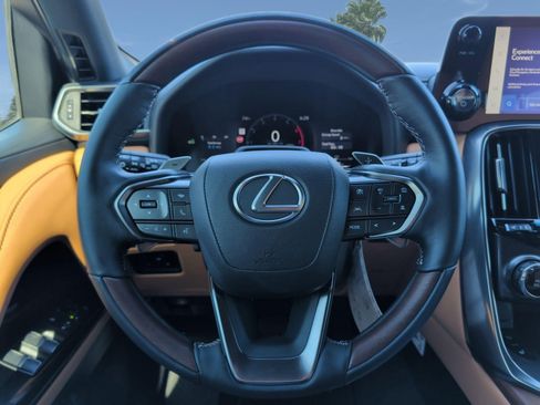 Used 2026 Lexus LX 700h Luxury w/ Appearance Package image 13