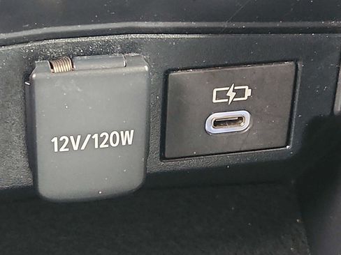 Used 2024 Toyota Corolla LE FWD image 25