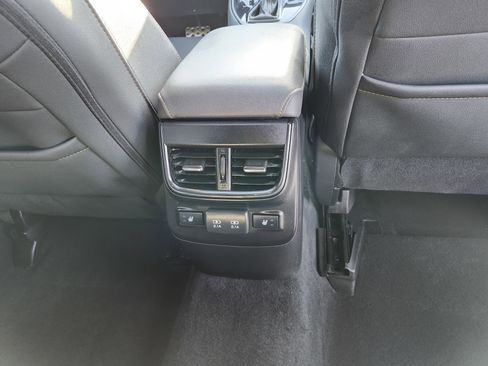Used 2022 Subaru Outback Wilderness w/ Wilderness Package AWD/4WD image 17