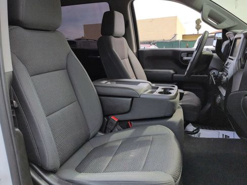 Used 2020 Chevrolet Silverado 1500 Custom w/ Custom Value Package RWD image 29