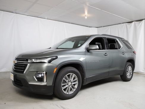 Used 2022 Chevrolet Traverse LT AWD/4WD image 23