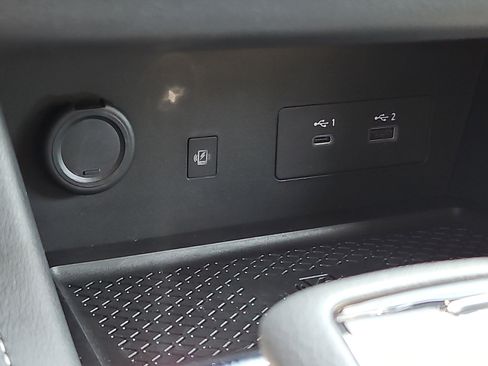 Certified 2023 Nissan Pathfinder Platinum AWD/4WD image 24