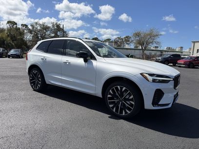 New 2026 Volvo XC60 B5 Ultra w/ Climate Package