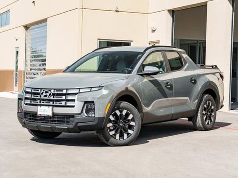 New 2026 Hyundai Santa Cruz SEL FWD image 2