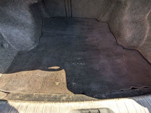 Used 2022 Nissan Altima 2.5 SV image 19