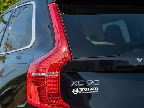 Used 2021 Volvo XC90 T6 Momentum w/ Advanced Package AWD/4WD image 8