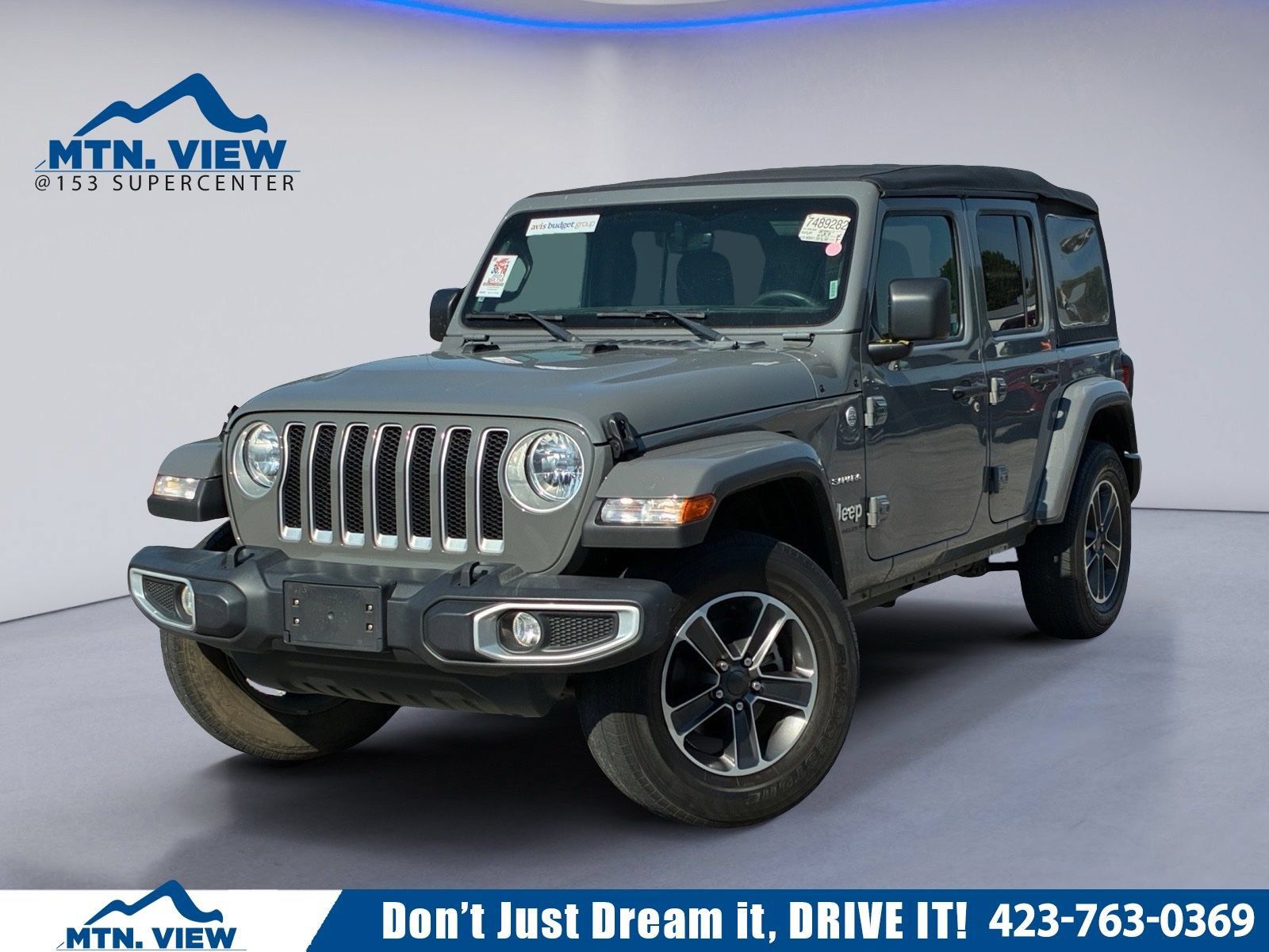 Used 2023 Jeep Wrangler Unlimited Sahara w/ Cold Weather Group AWD/4WD image 1