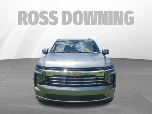 Used 2025 Chevrolet Tahoe LT AWD/4WD image 2