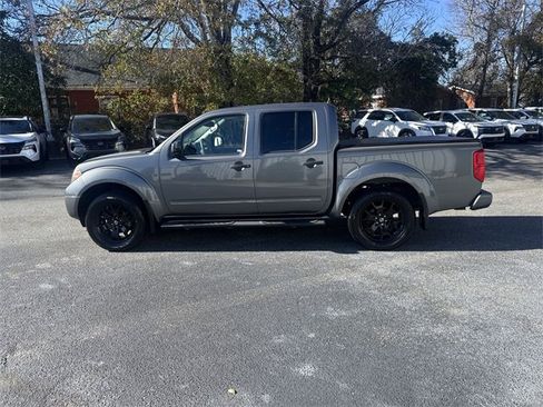 Used 2019 Nissan Frontier SV w/ Value Truck Package image 8