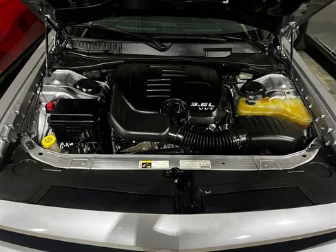 Used 2013 Dodge Challenger SXT Plus RWD image 37