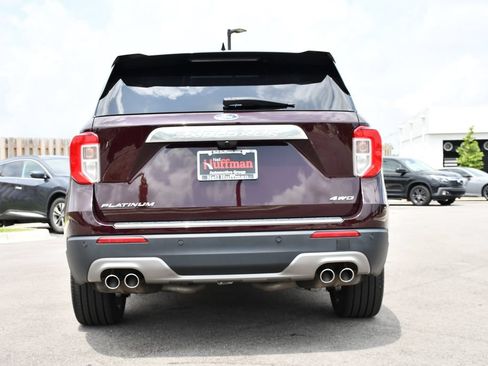 Used 2023 Ford Explorer Platinum w/ Technology Package AWD/4WD image 6