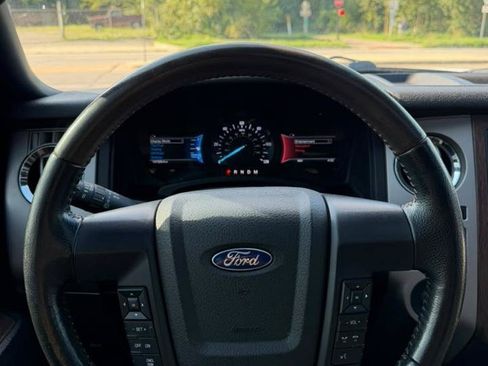 Used 2017 Ford Expedition EL King Ranch AWD/4WD image 11