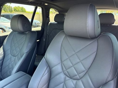 Used 2024 BMW X5 sDrive40i w/ M Sport Package RWD image 22