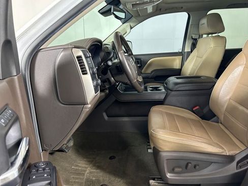 Used 2017 GMC Sierra 1500 Denali w/ Denali Ultimate Package AWD/4WD image 12