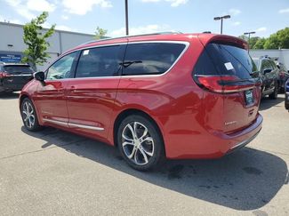 New 2026 Chrysler Pacifica Pinnacle FWD video 4
