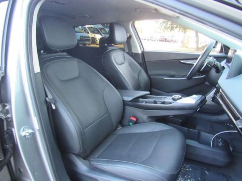 Used 2022 Kia EV6 Wind image 24