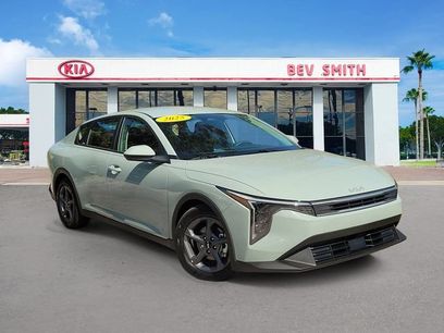 Certified 2025 Kia K4