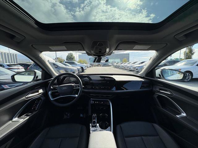 Used 2025 Audi Q5 Premium Plus w/ Premium Plus AWD/4WD image 13