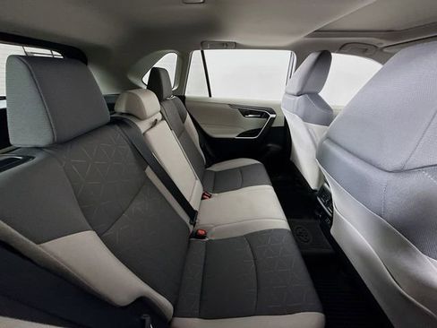 Certified 2025 Toyota RAV4 XLE w/ Convenience Package image 28