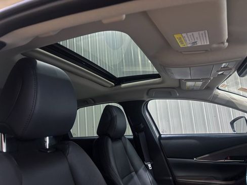 Used 2024 MAZDA CX-30 AWD 2.5 S w/ Premium Package image 29