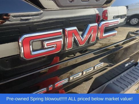 Used 2020 GMC Sierra 1500 SLT w/ SLT Premium Plus Package RWD image 11