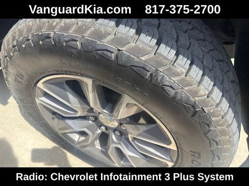 Used 2019 Chevrolet Silverado 1500 LT w/ Texas Edition RWD image 7