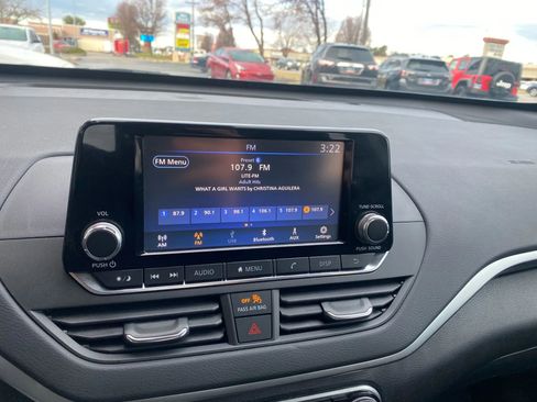 Used 2021 Nissan Altima 2.5 S image 15